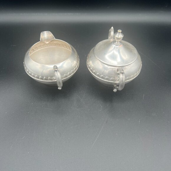 Vtg 1960s Sheridan Silver Co. Silver Plated Creamer and Lidded Sugar Bowl - Picture 4 of 8